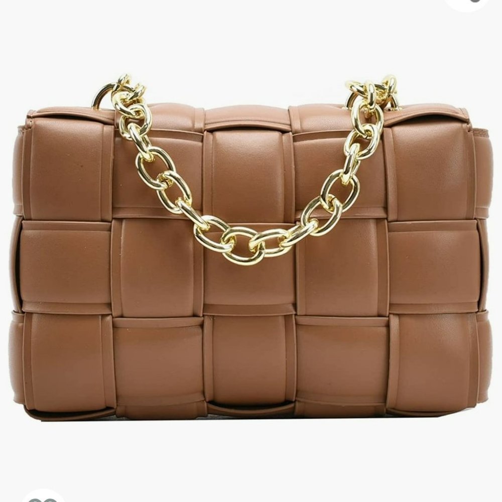 RAVEN QUILTED FAUX LEATHER CHAIN PURSE